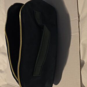 NWT Green Makeup Bag